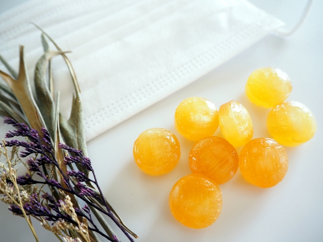 のどのトラブルに のど飴のおすすめとは 症状別 味別に解説 Eparkくすりの窓口コラム ヘルスケア情報